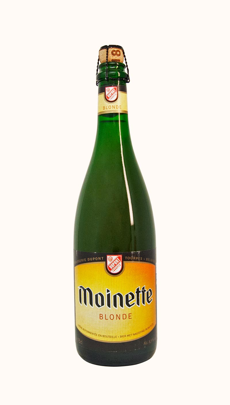 Una bottiglia di birra artigianale belga Moinette Blonde