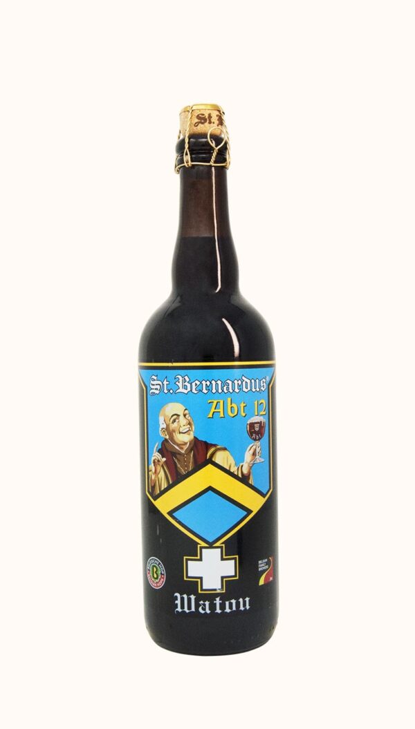 Una bottiglia di birra artigianale belga St. Bernardus Abt 12 del birrificio Watou