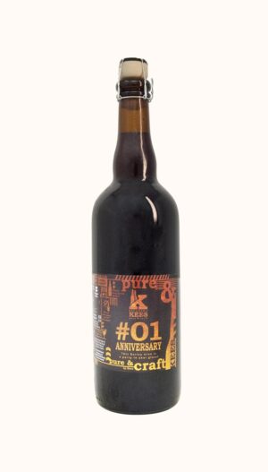 Una bottiglia di birra artigianale Barley Wine #01 Anniversary del birrificio Kees