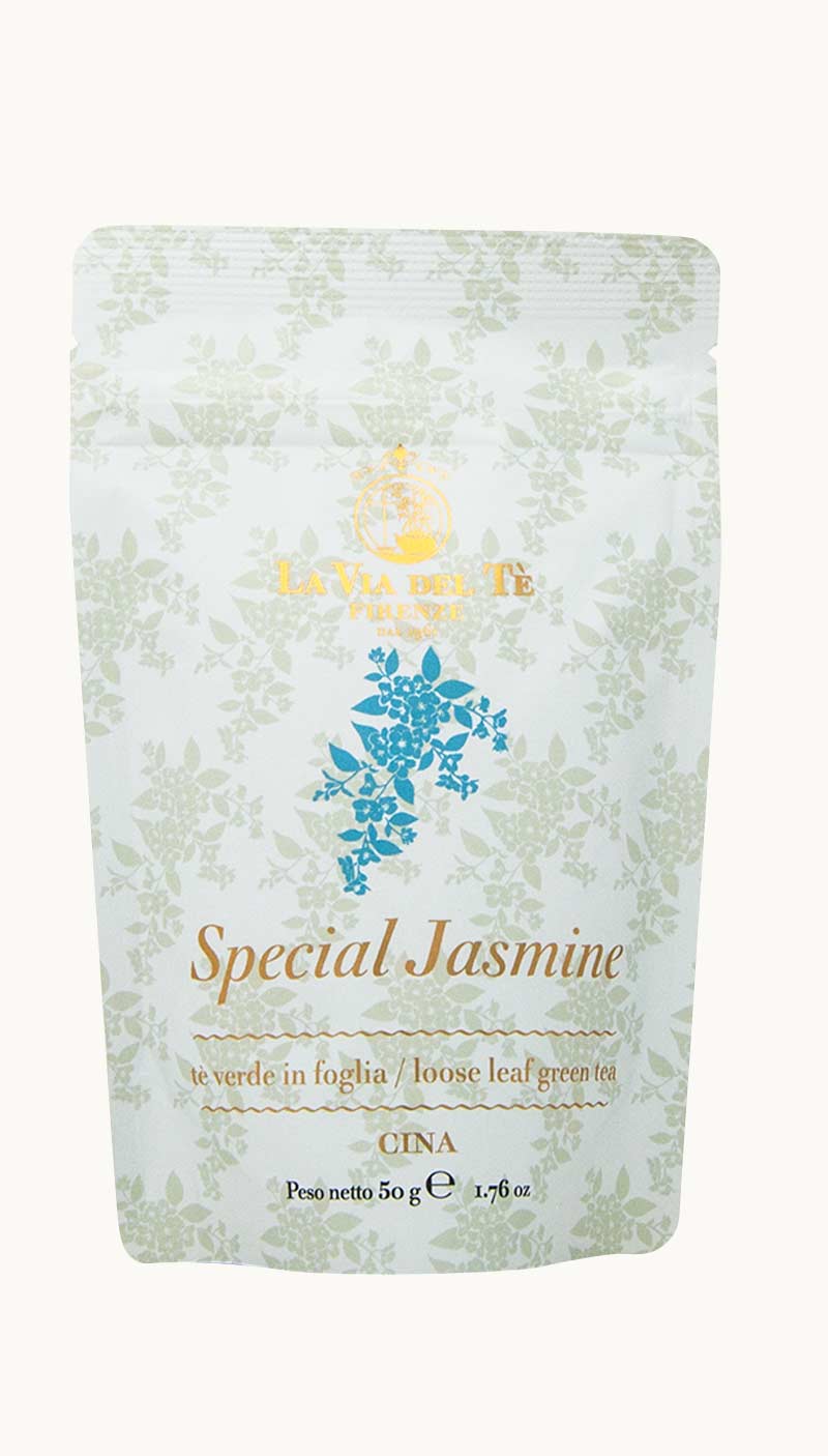 Un sacchetto da 50 grammi di tè verde in foglia Special Jasmine della Via del Tè di Firenze