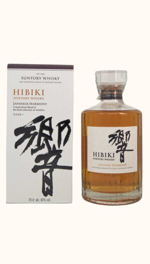Una bottiglia di whisky Hibiki della distilleria Suntory