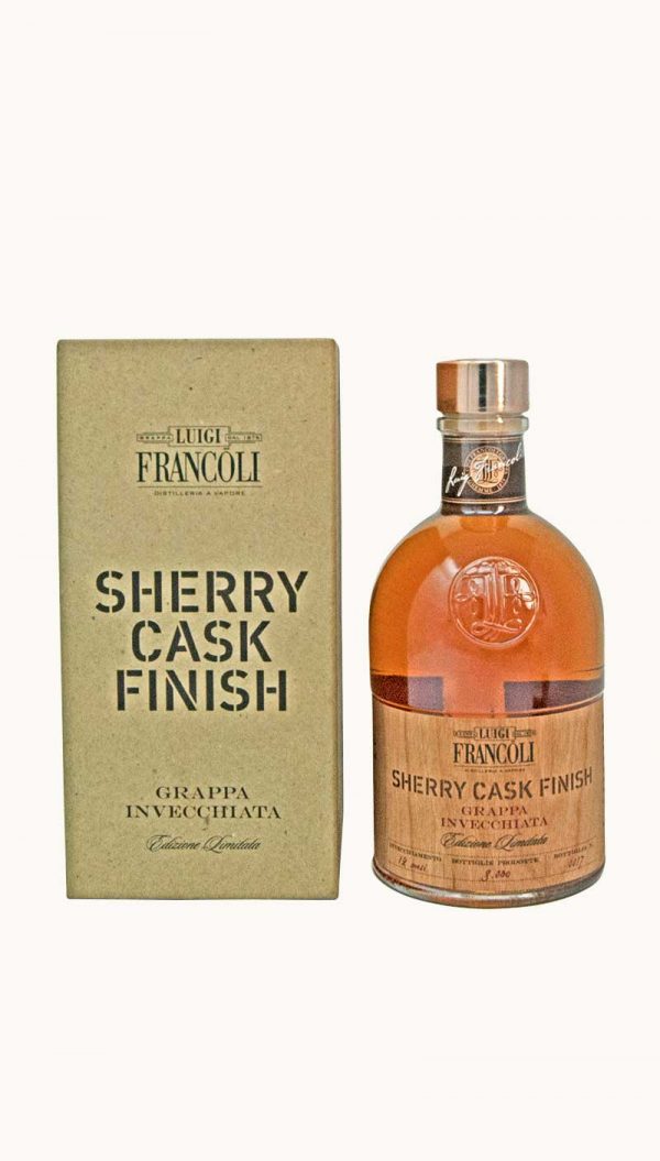 Una bottiglia di grappa Sherry Cask Finish in edizione limitata dell'azienda Luigi Francoli