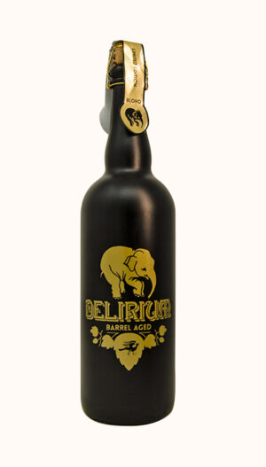 Una bottiglia di birra belga Delirium Blond invecchiata in botti ex-bourbon
